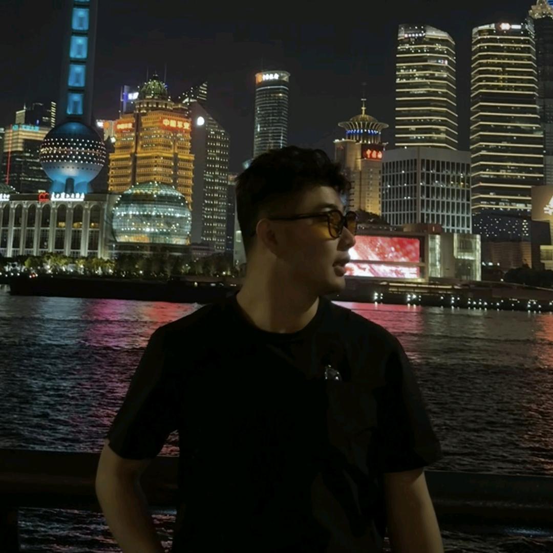 在加拿大留学的湖厌煮