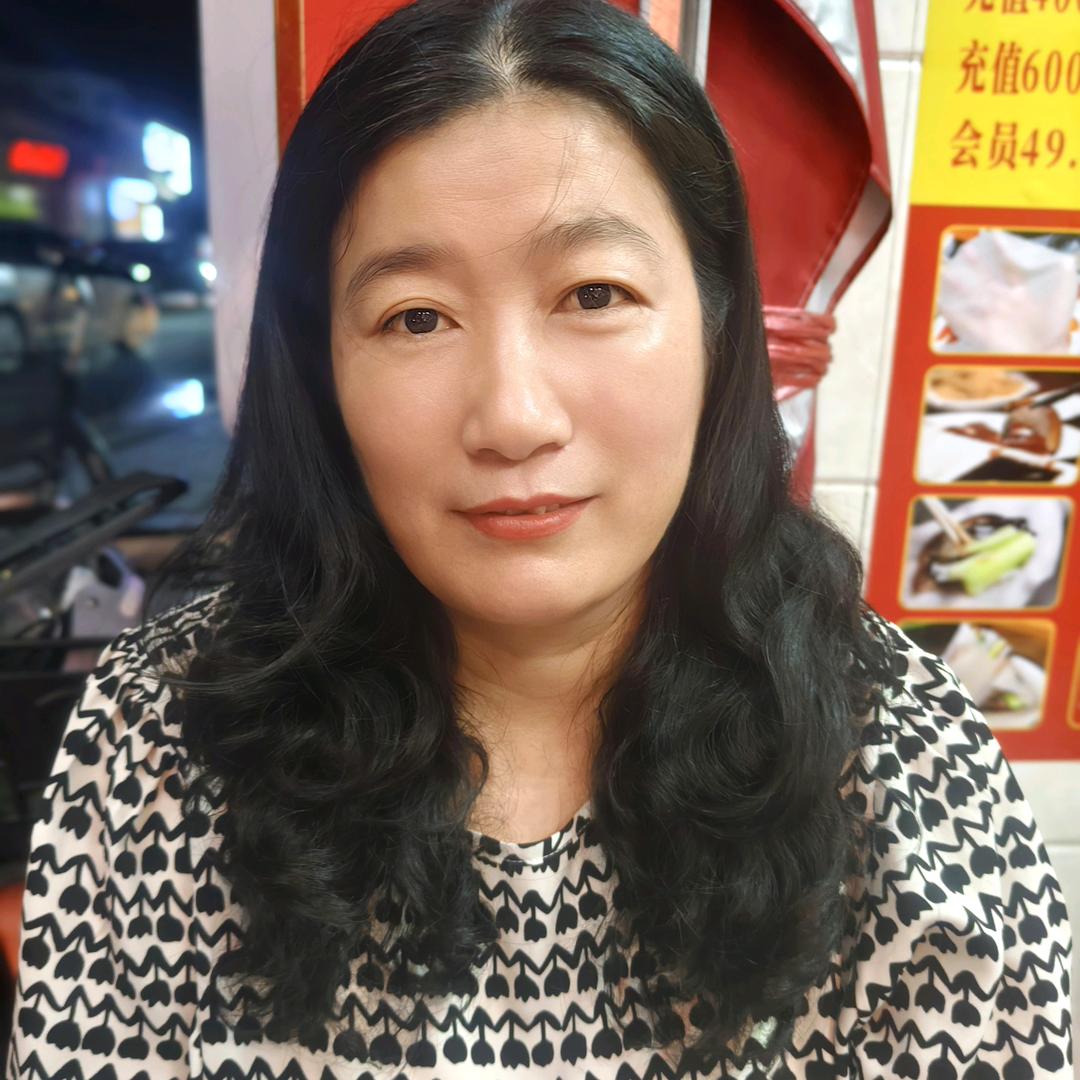 陈小琴ovo