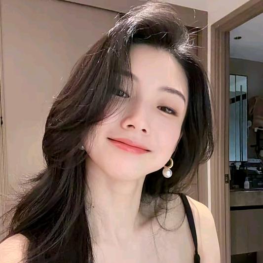 深圳南油西西高端定制【日常穿搭】