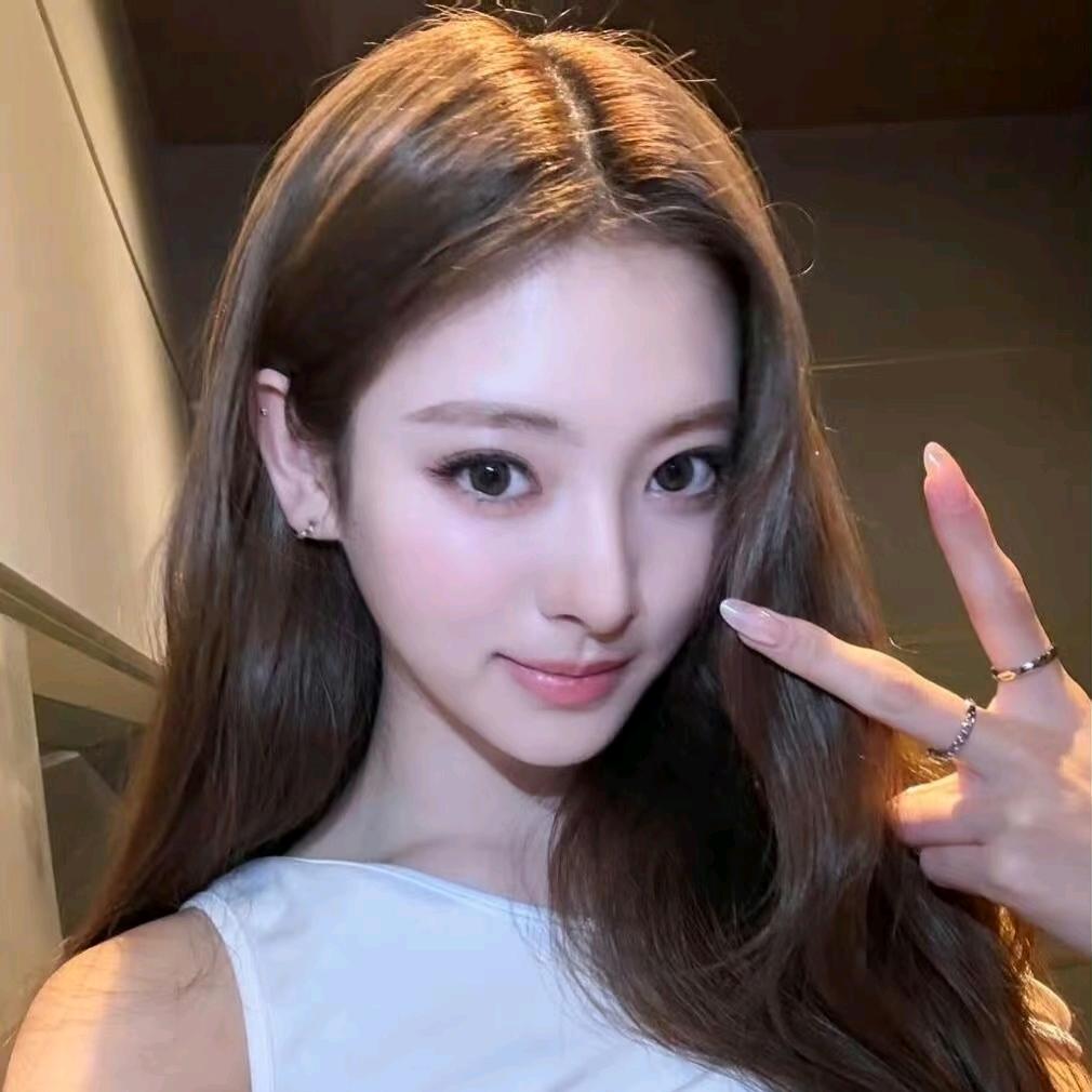 乌拉那拉氏-小草