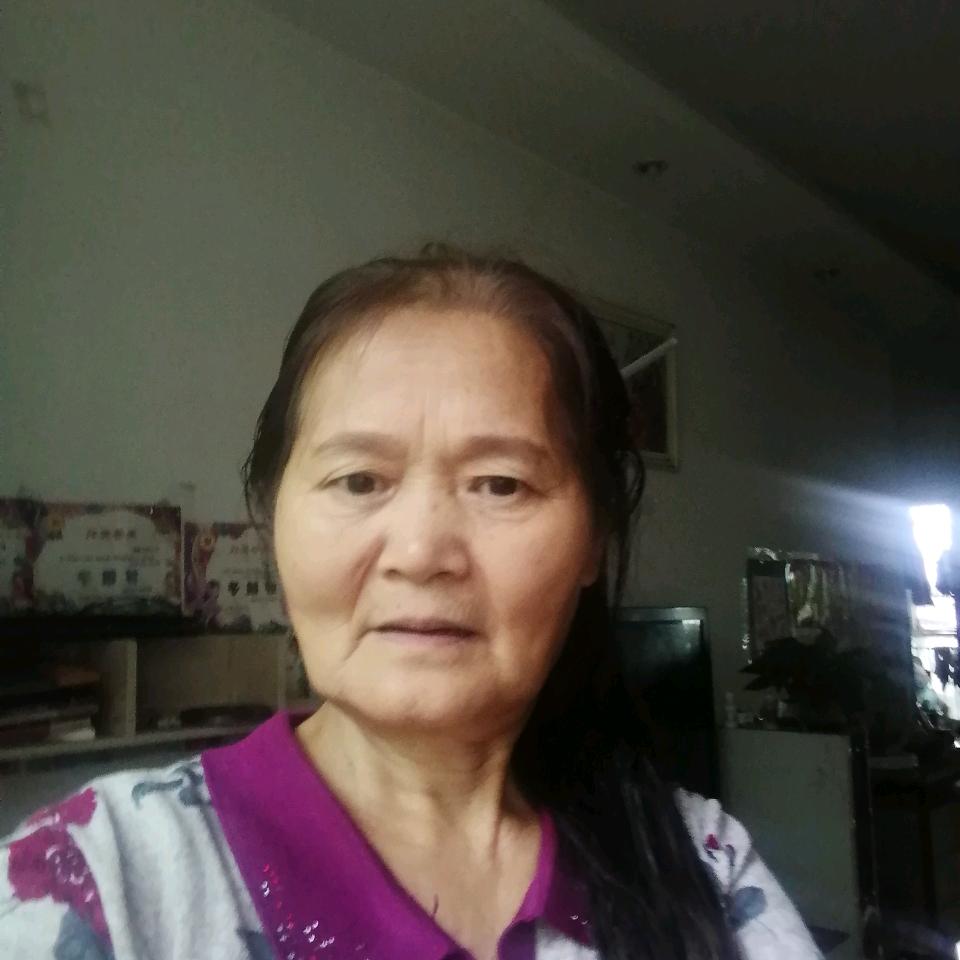 66年7月属马的严三姐