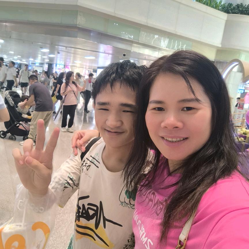 宝莉