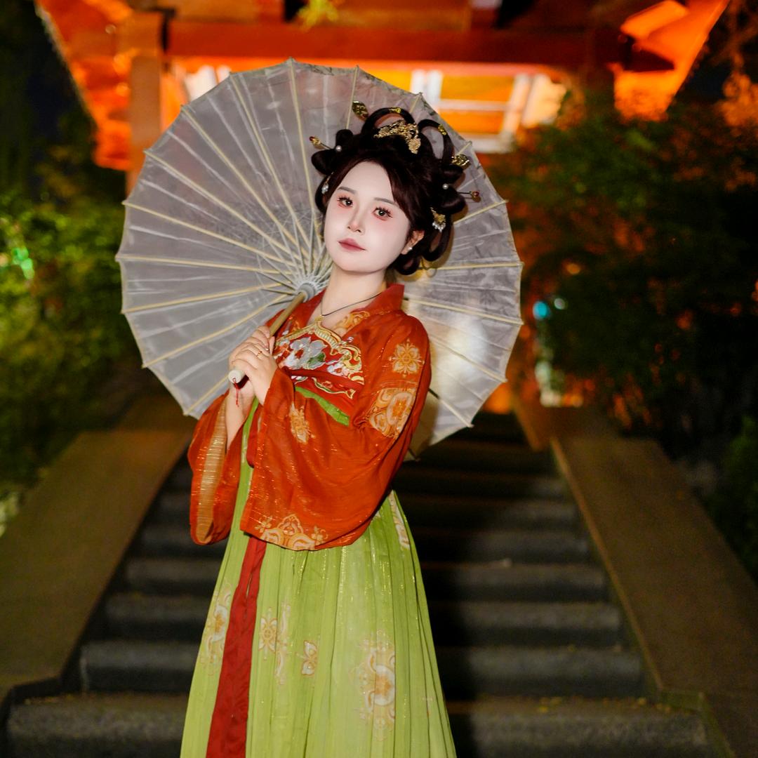 🌹芳🌹