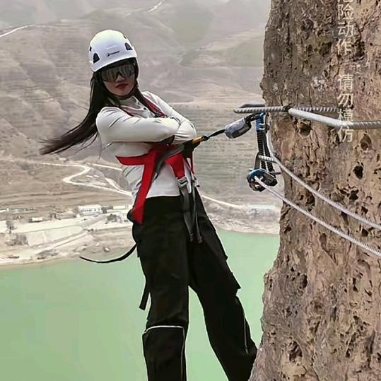 雨茹*（拒绝连赞）