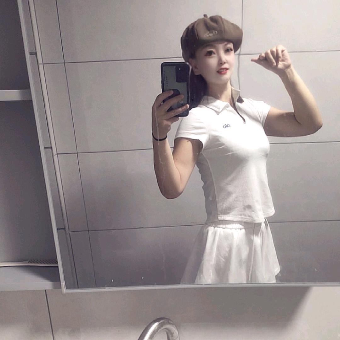 有脾气的小女子