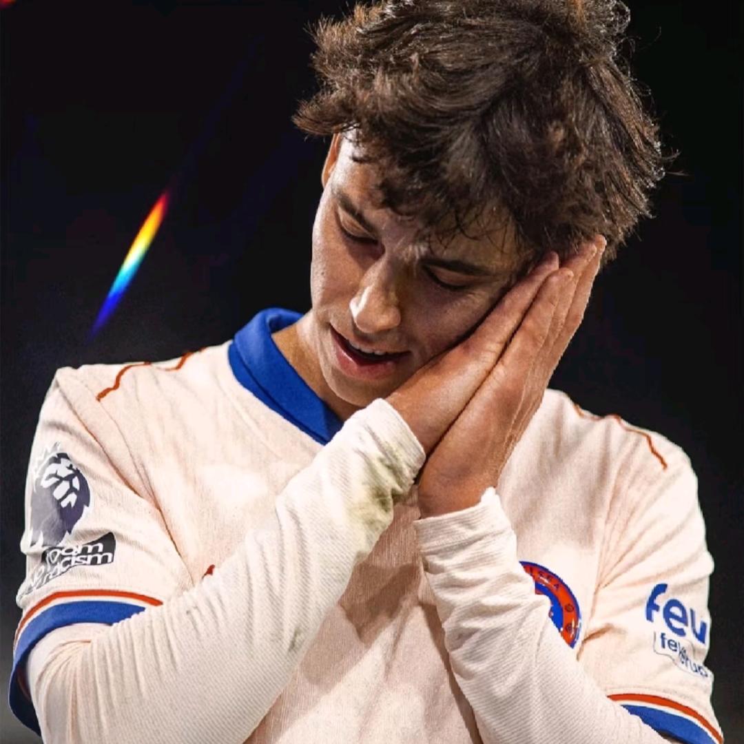 踢球老是被肘击