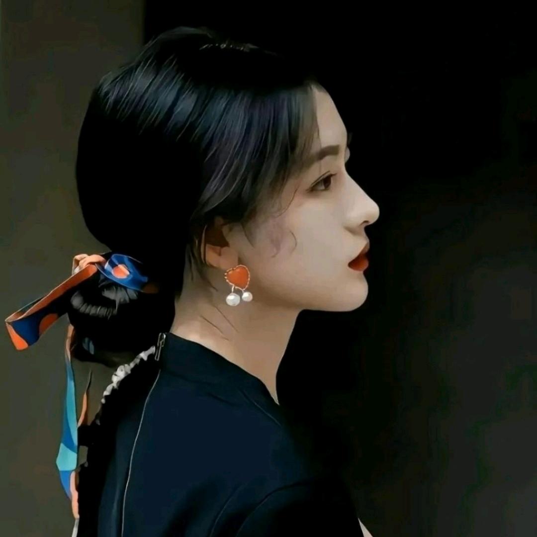 🦚月季无语🦚（连赞拉黑）