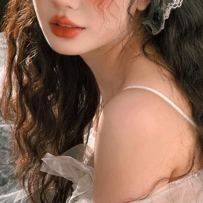 辰煜私享婚嫁（17:00）美妆婚纱礼服