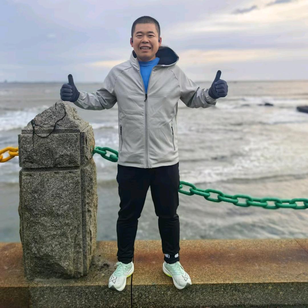 @快乐的锅得盖