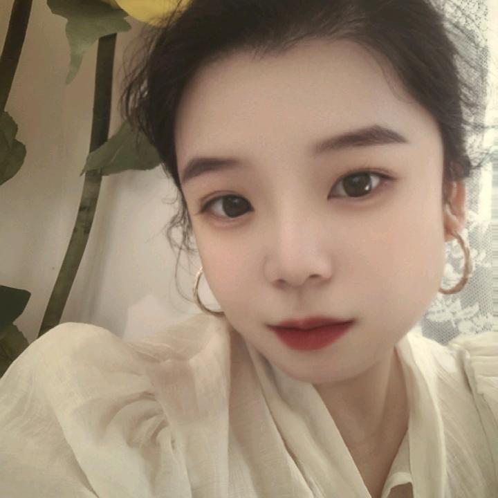 天下梅子秀
