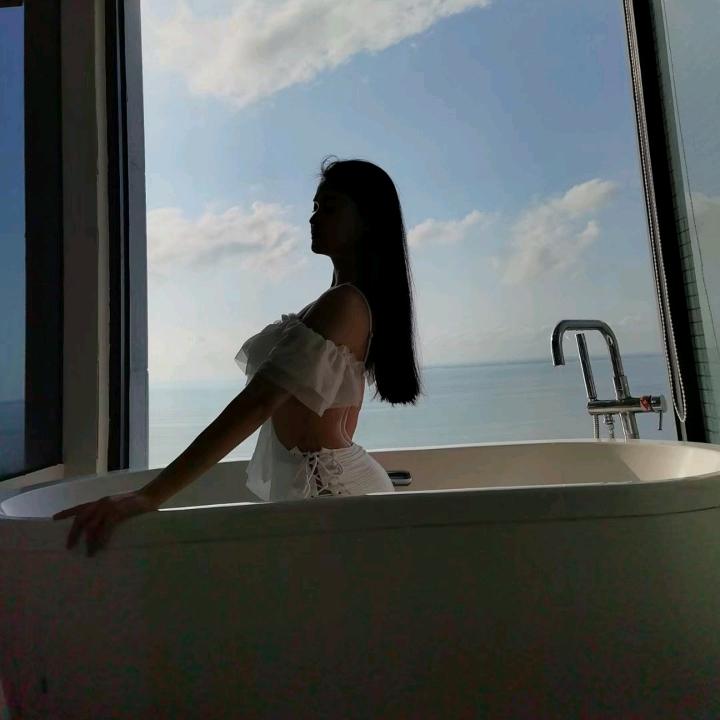 安芯钢管舞