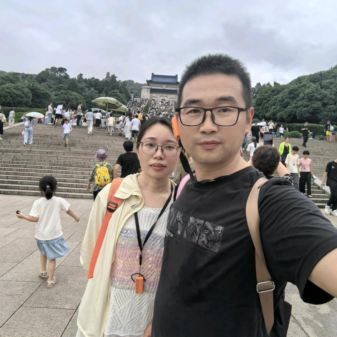 小胡飞飞