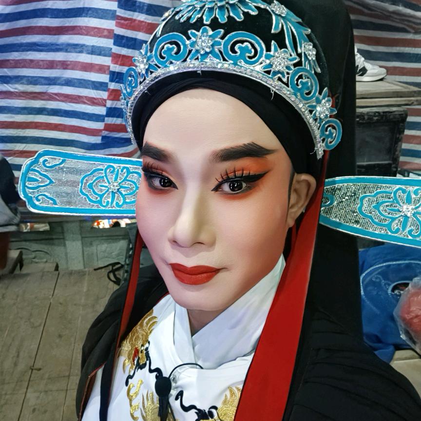 九儿的大雄