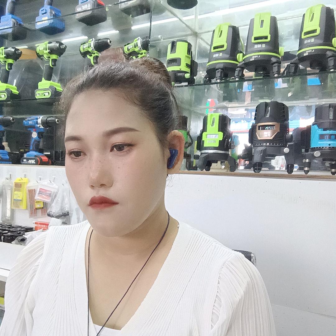 瑾惠宝贝٩(๑òωó๑)۶