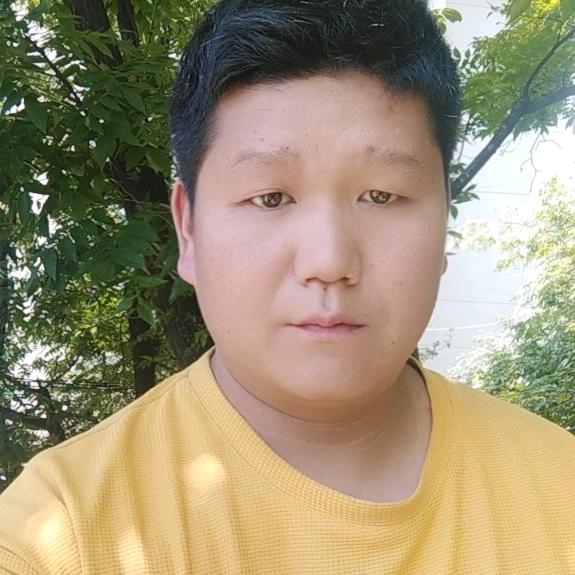 杨雷
