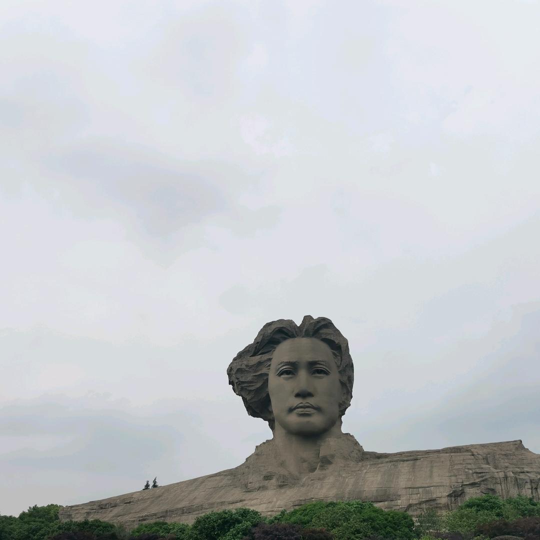 沉默的男人