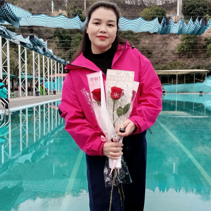 家❤️丽🌹