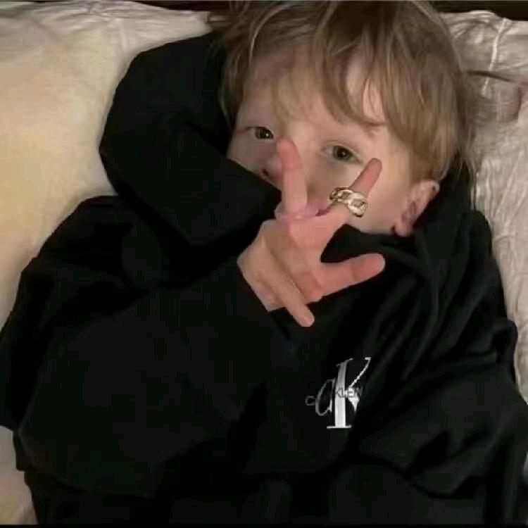 CR