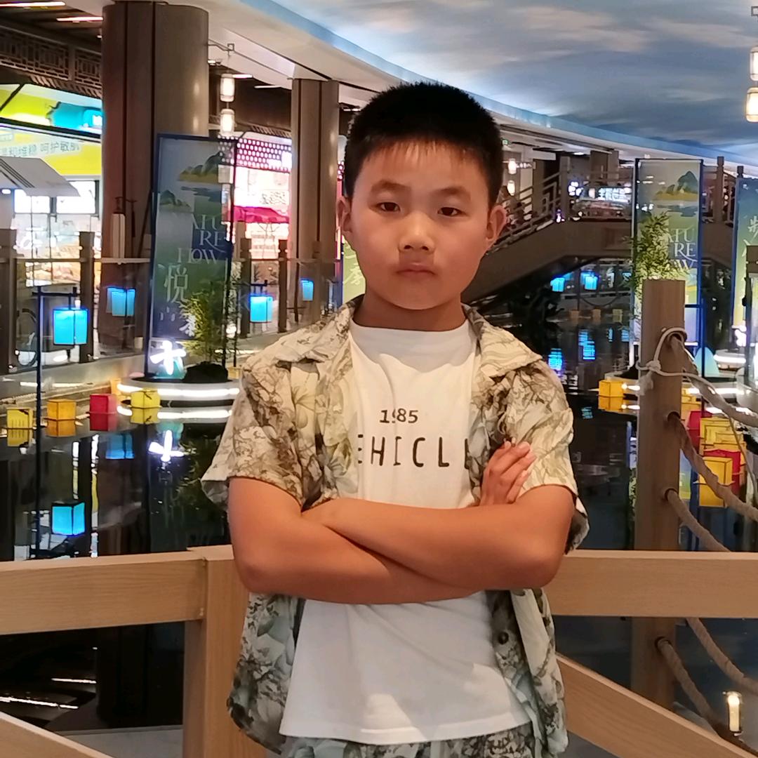 陈宸锐