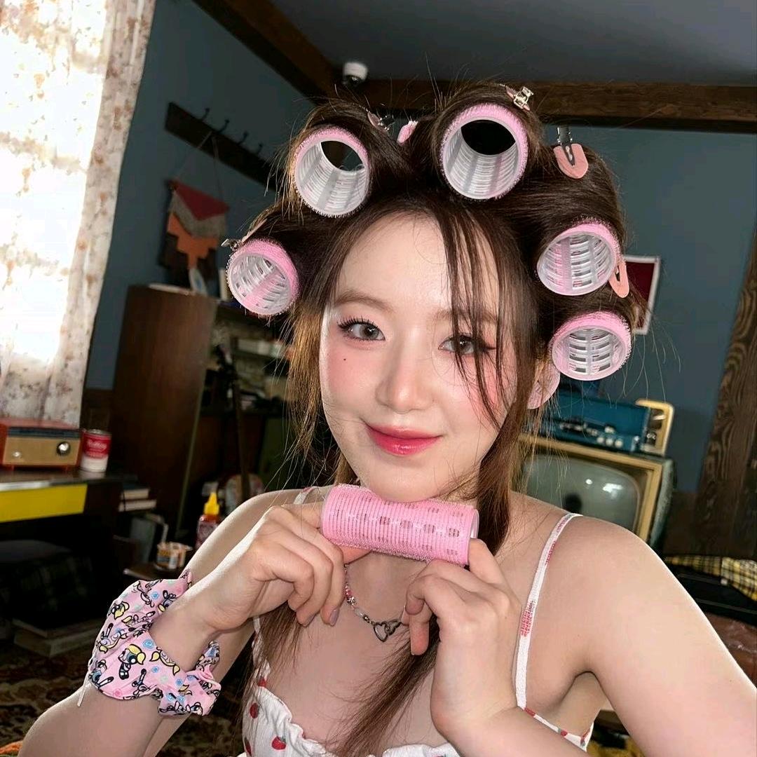 书包🎒头像