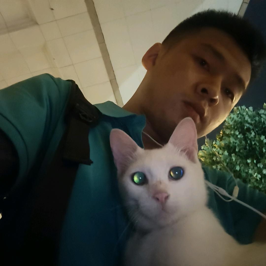 稣鱻（耙耳朵）（有点健忘）🎧