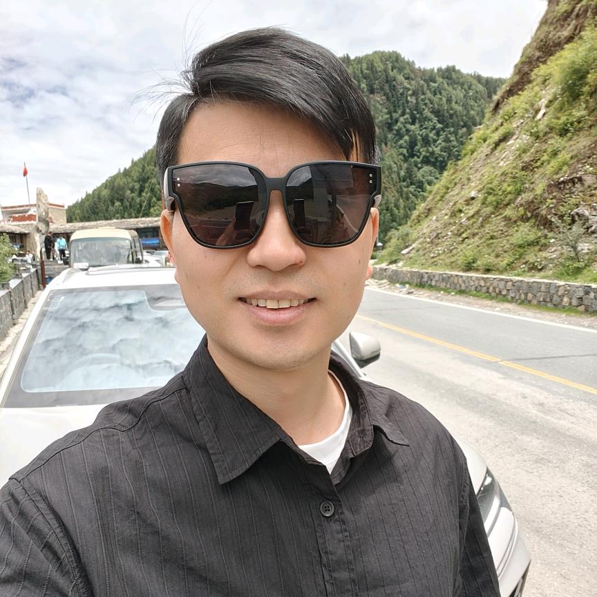 上汽大通区域经理勇往直前
