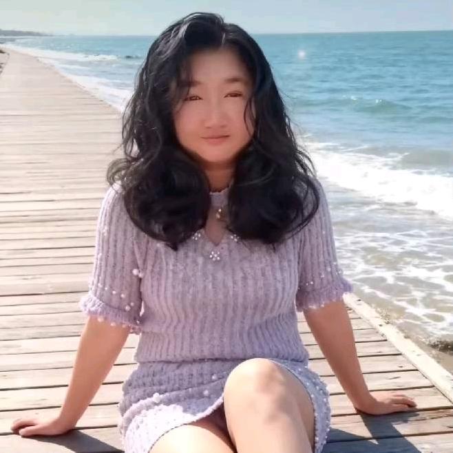 彝族(*^ω^*)阿妹