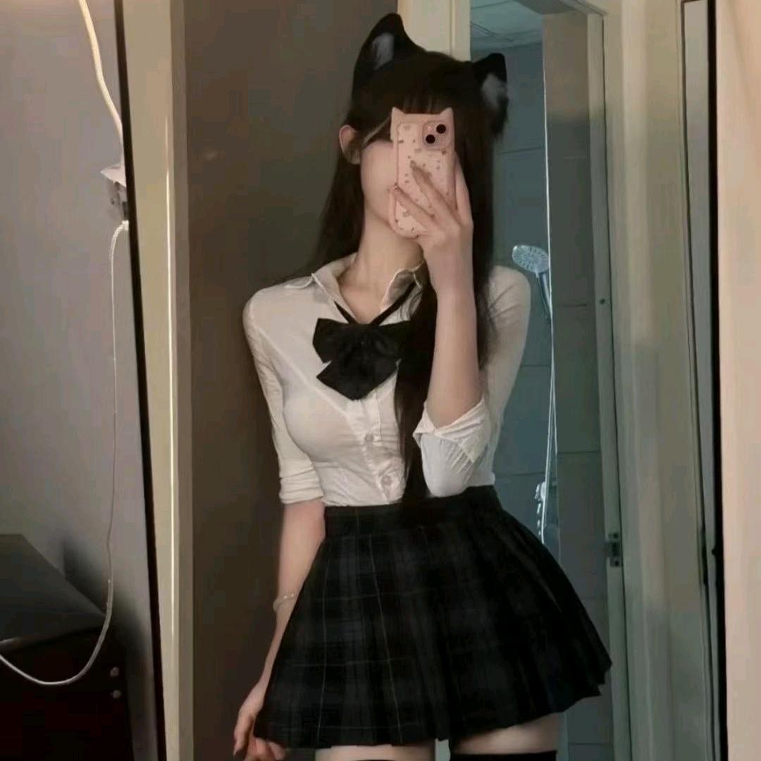 白月光娱乐馆