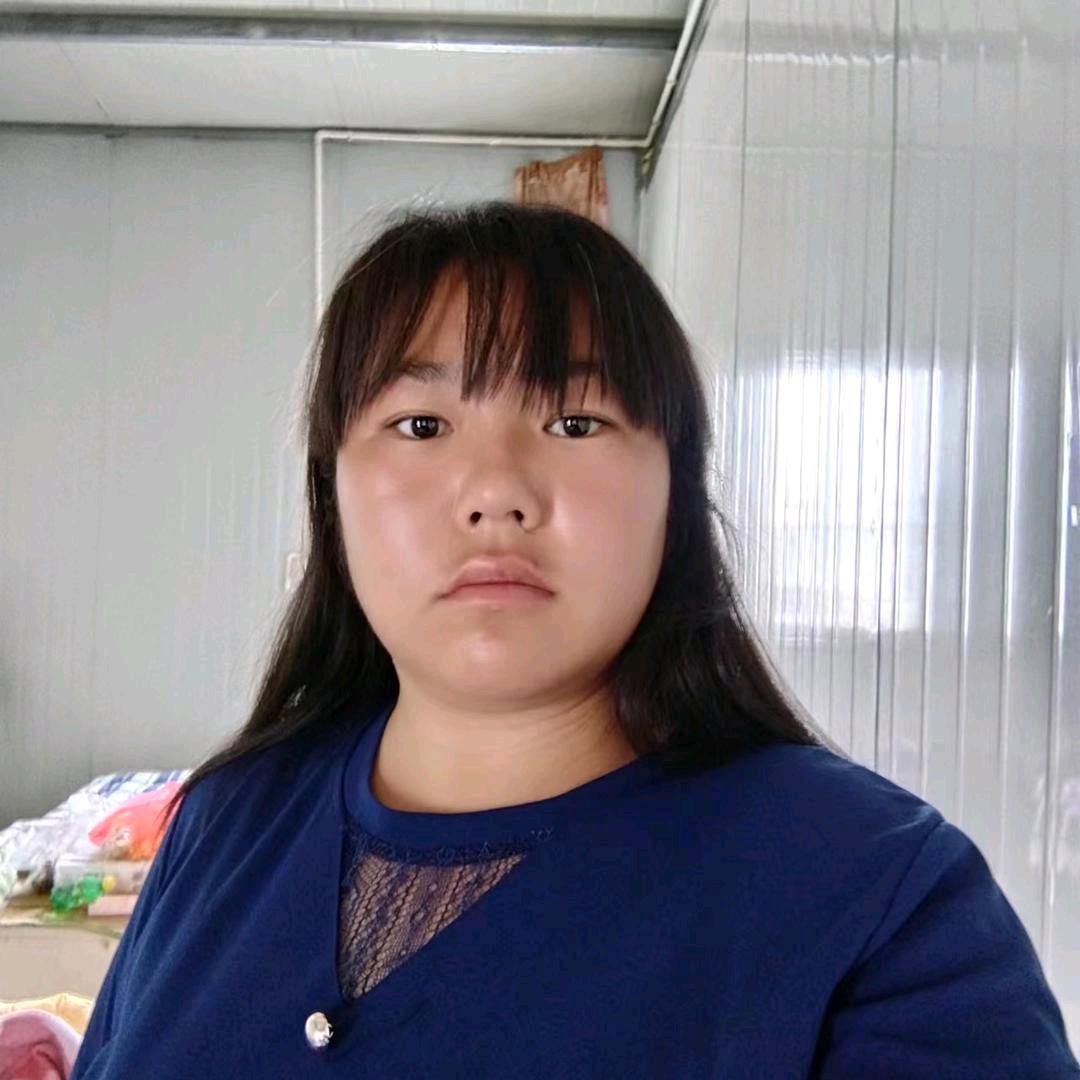 小幺妹爱山歌