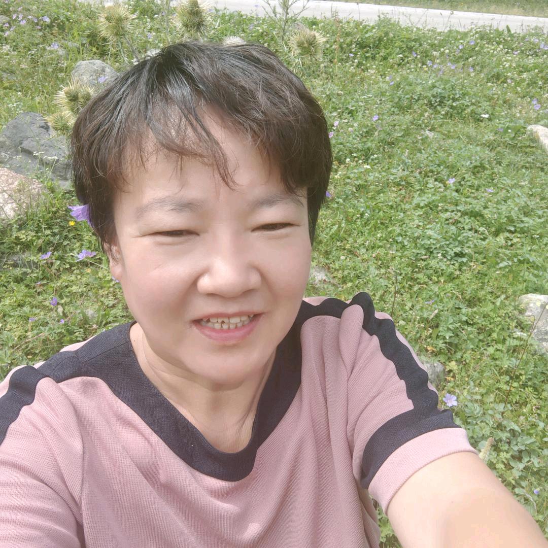 冯晓妮(早上10:10)