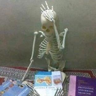 轻纱落拓