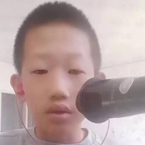 我可是会啄人的老王八