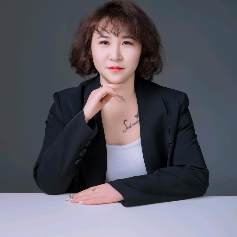 敏  宝  儿
