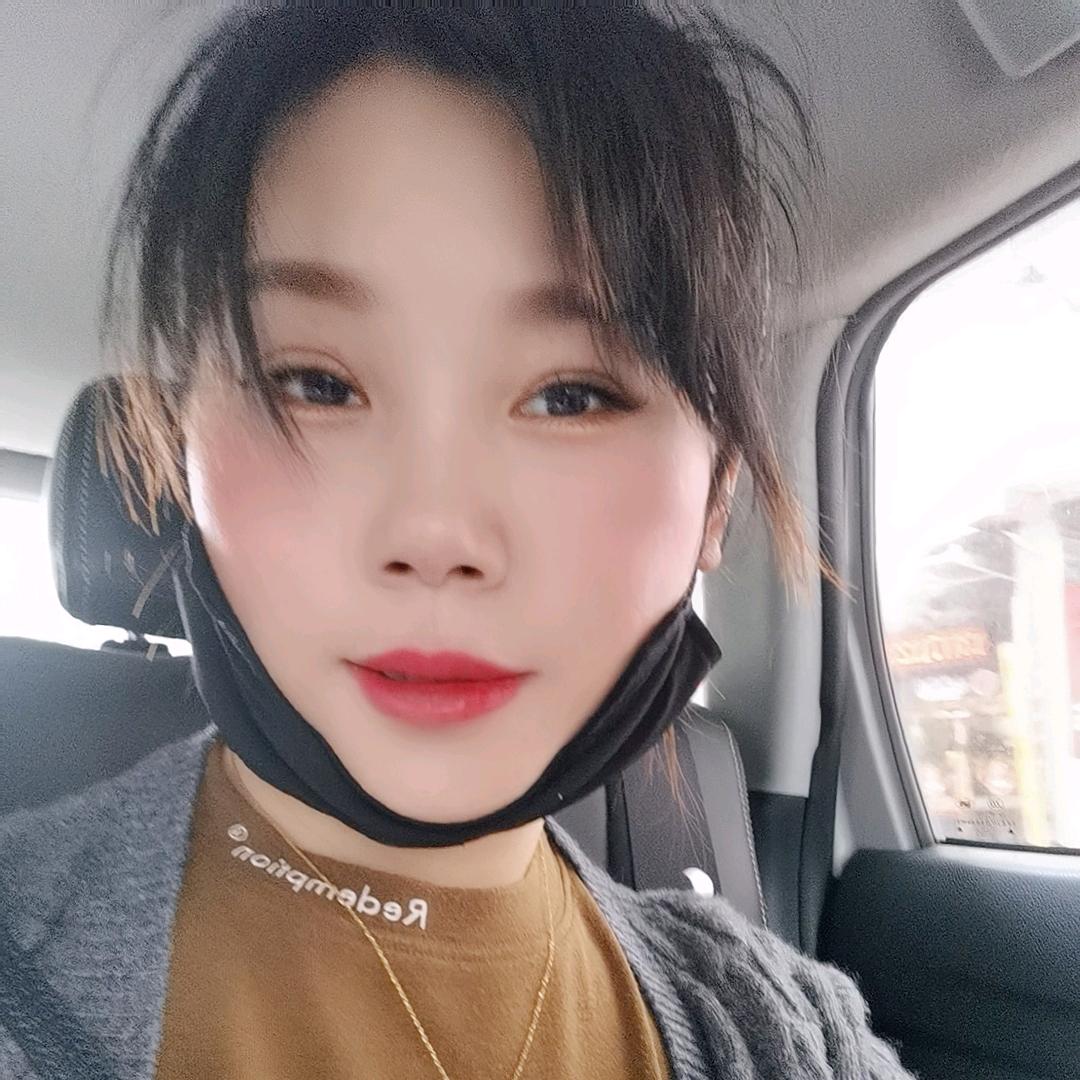 背篓人家湘菜馆   红姐