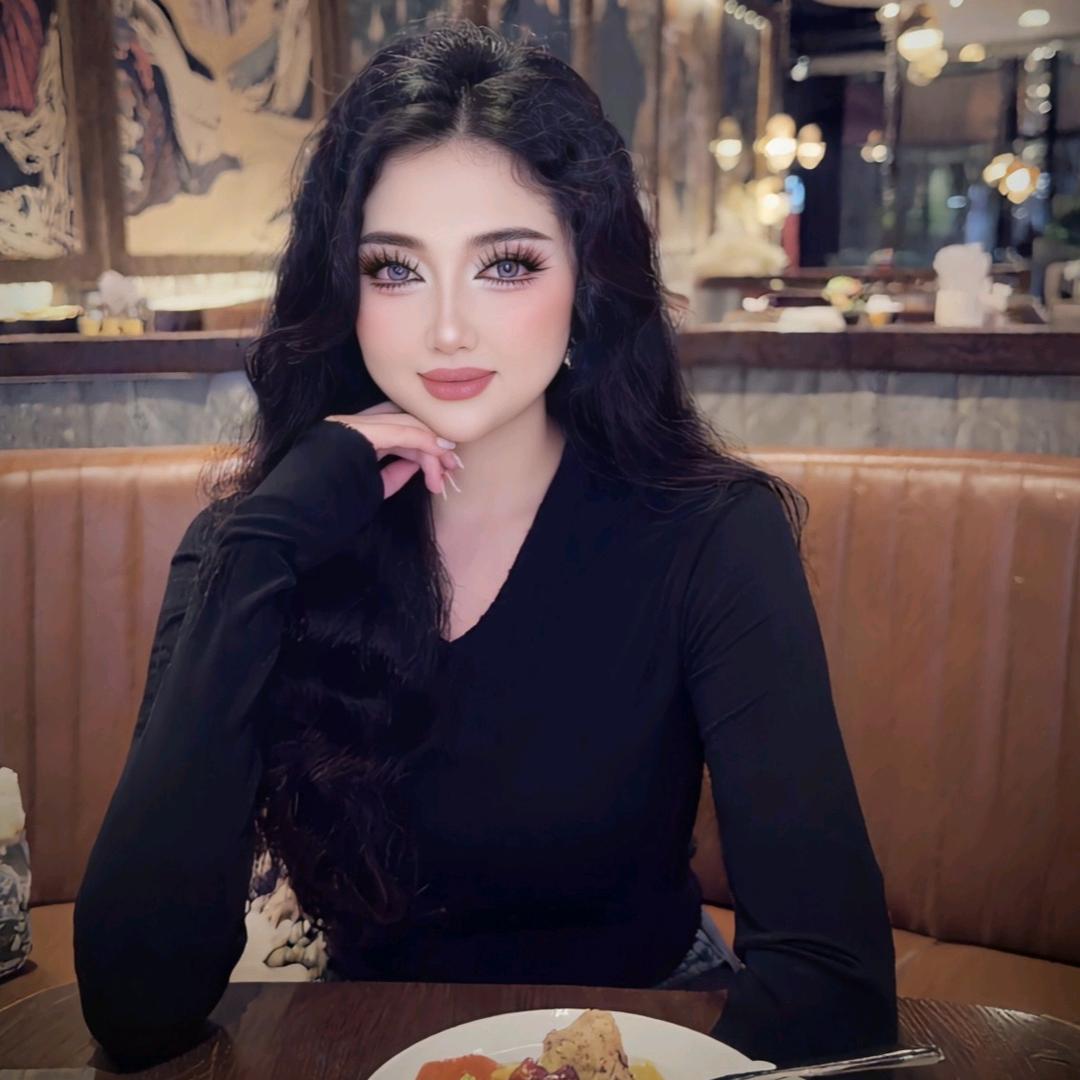 🦋𝐑𝐚𝐲𝐢𝐥𝐚🦋
