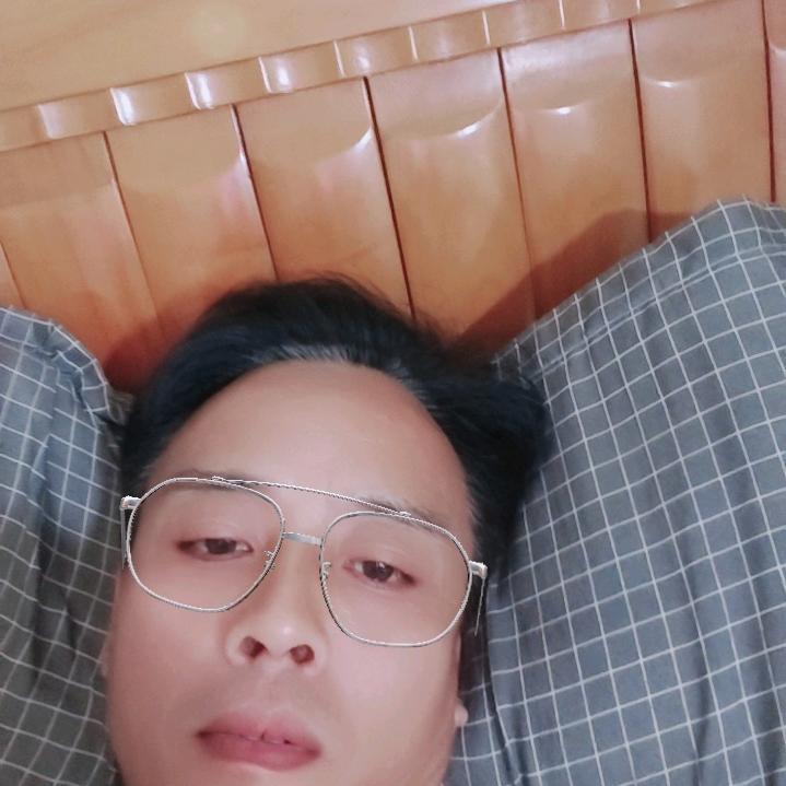 家豪。