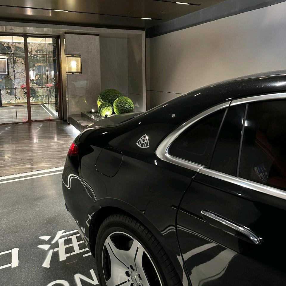 管天管地管管管