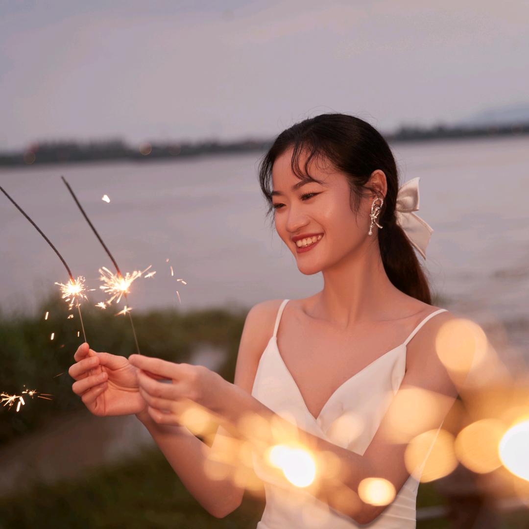 三小姐精品女装