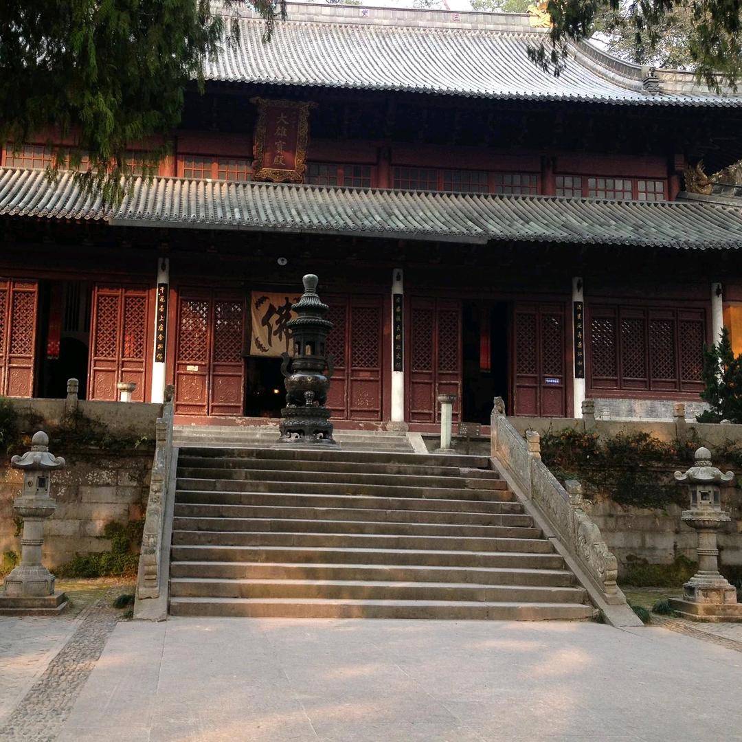 随🐉缘