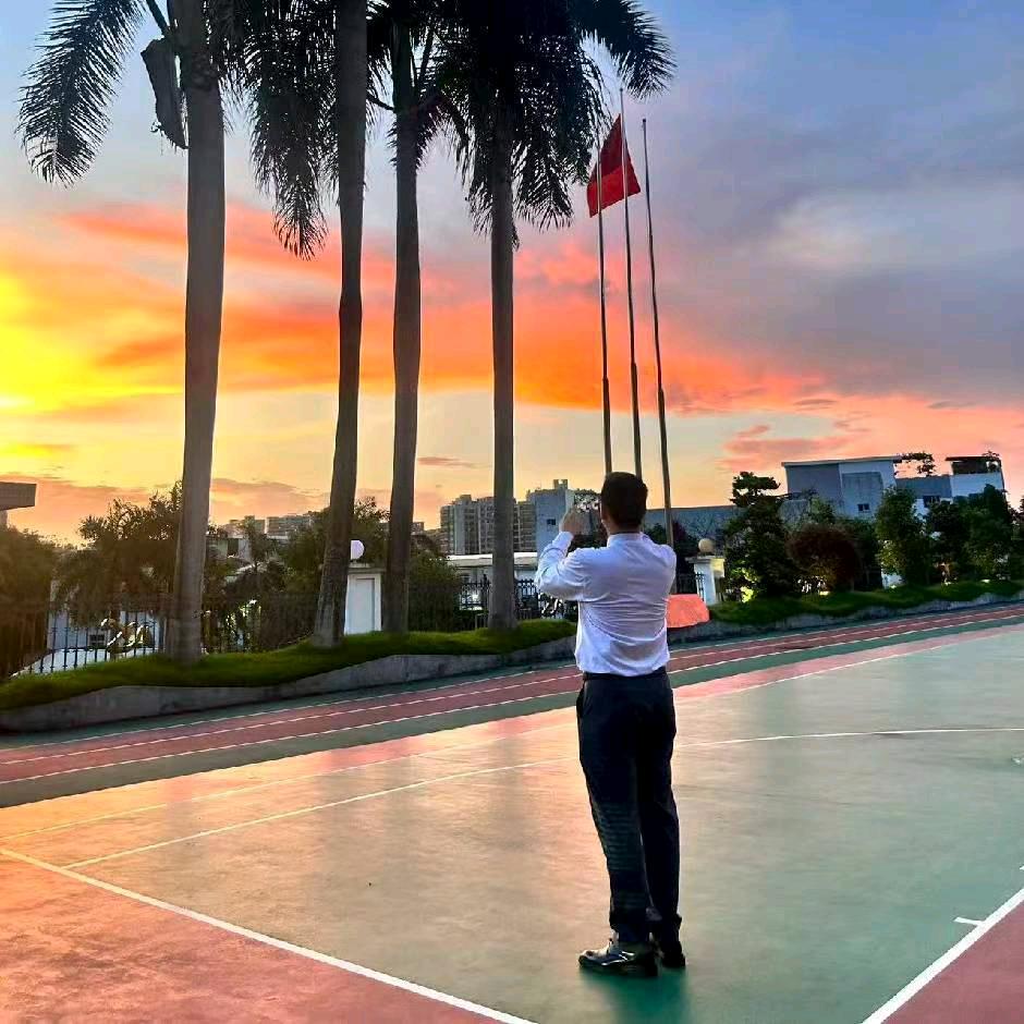 梦想收藏家  王总(总裁)HR部