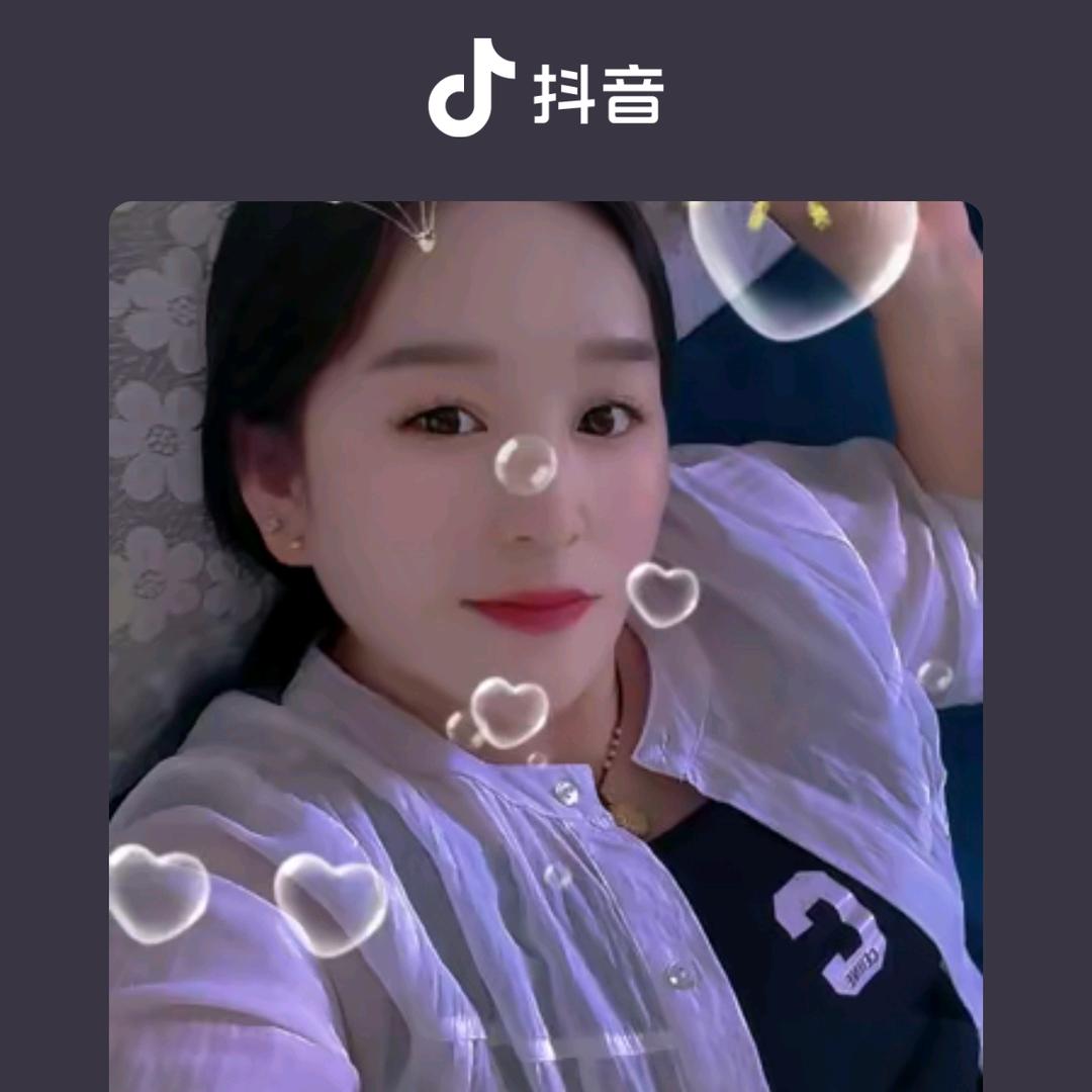 卡车夫妻，俊芳妹。