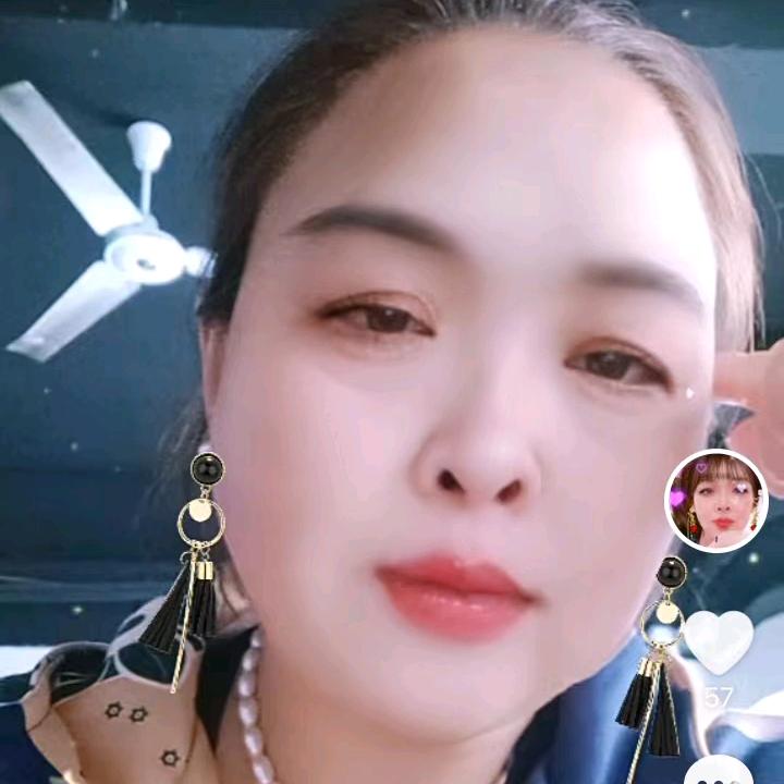 诗琪相亲只为遇见你