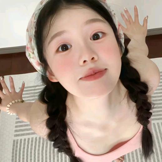 忆月