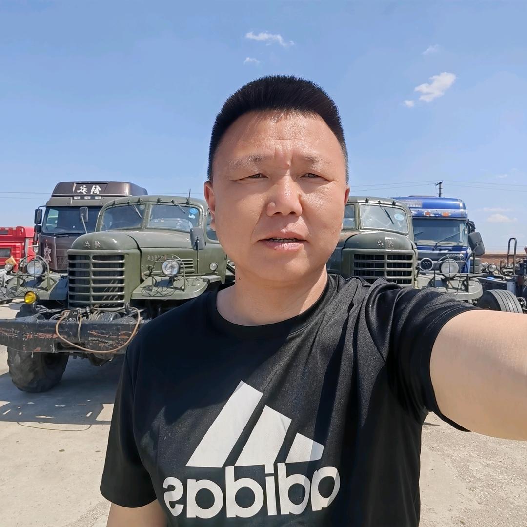 卡车拆车件阿斌