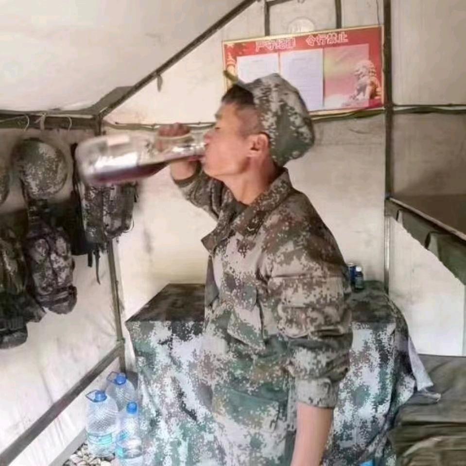 🌈最完美的教官🇨🇳