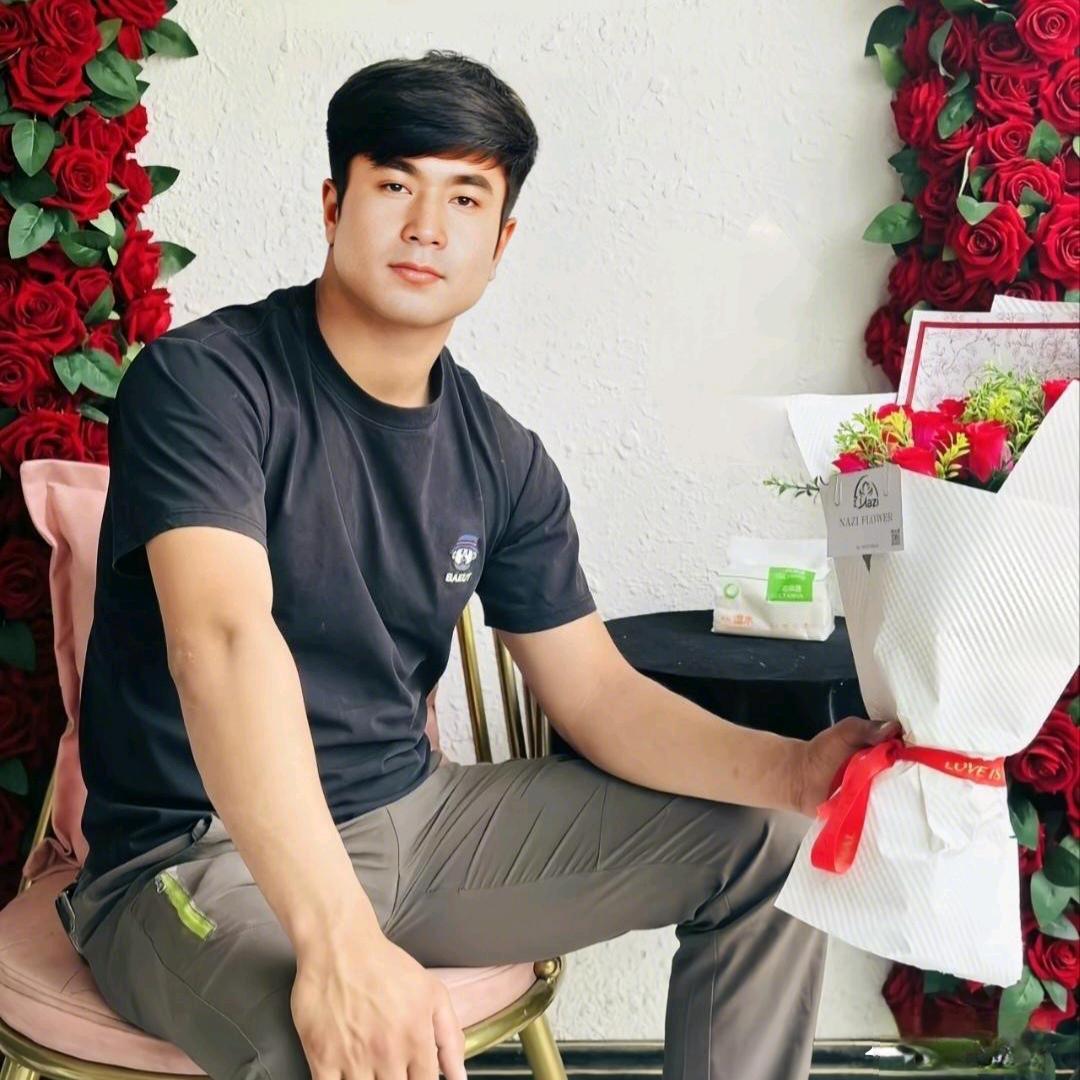 小艾