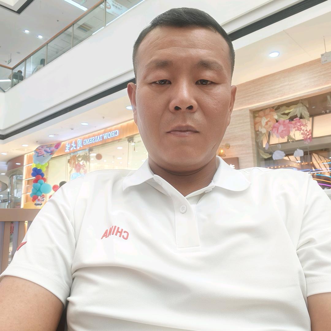 古月胡（亮亮）