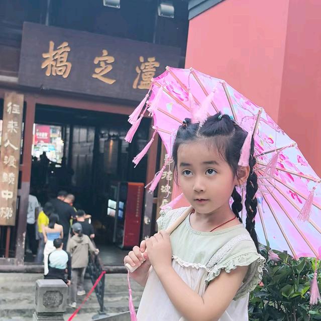 当家工匠《成都漆工》