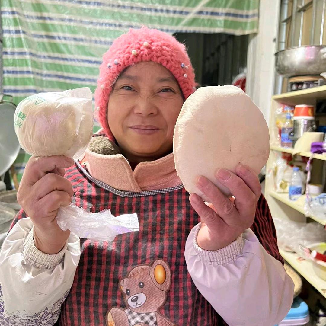 水家祖传麻饼—何琼华