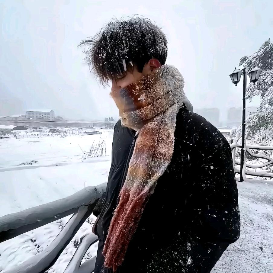 李氏点穴复位理疗馆